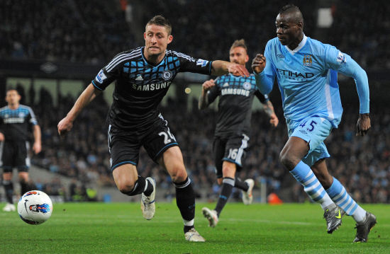 事中同場競 事中同場競